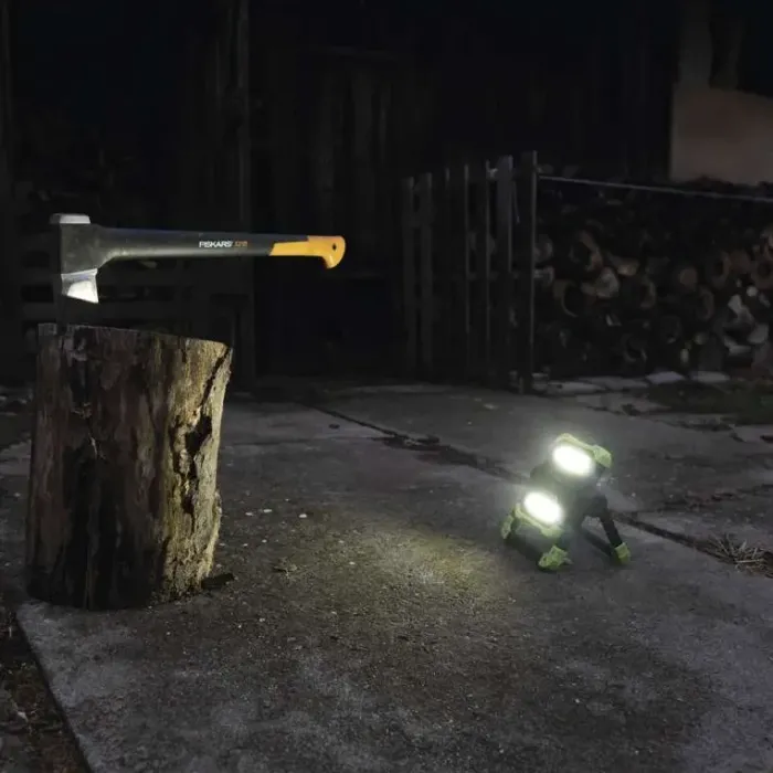 EMOS P4536 20W 2000Lm Li-Ion Лiхтар LED
