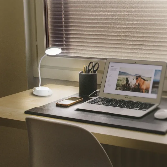 TITANUM TLTF-022G 7W 3000-6500K USB з акумулятором LED лампа настільна